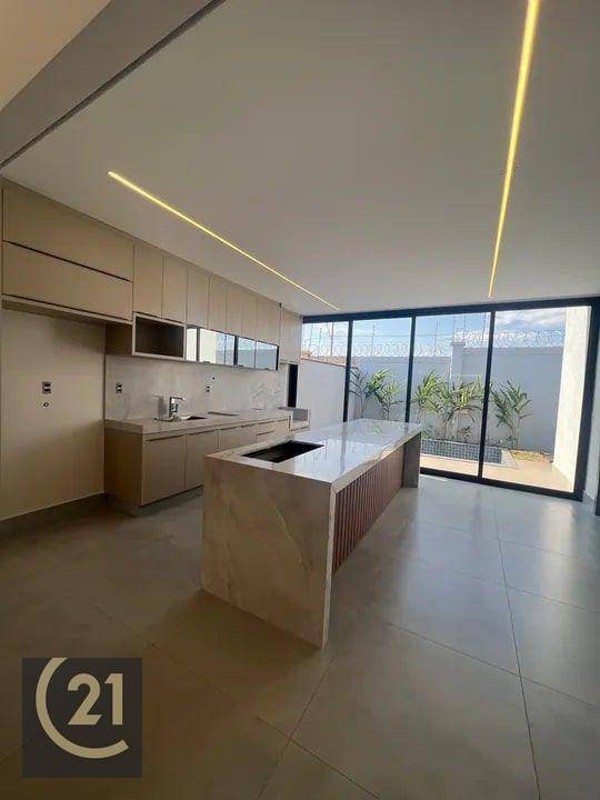 Casa de Condomínio à venda com 3 quartos, 172m² - Foto 4