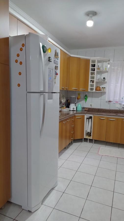 Casa à venda com 3 quartos, 200m² - Foto 6