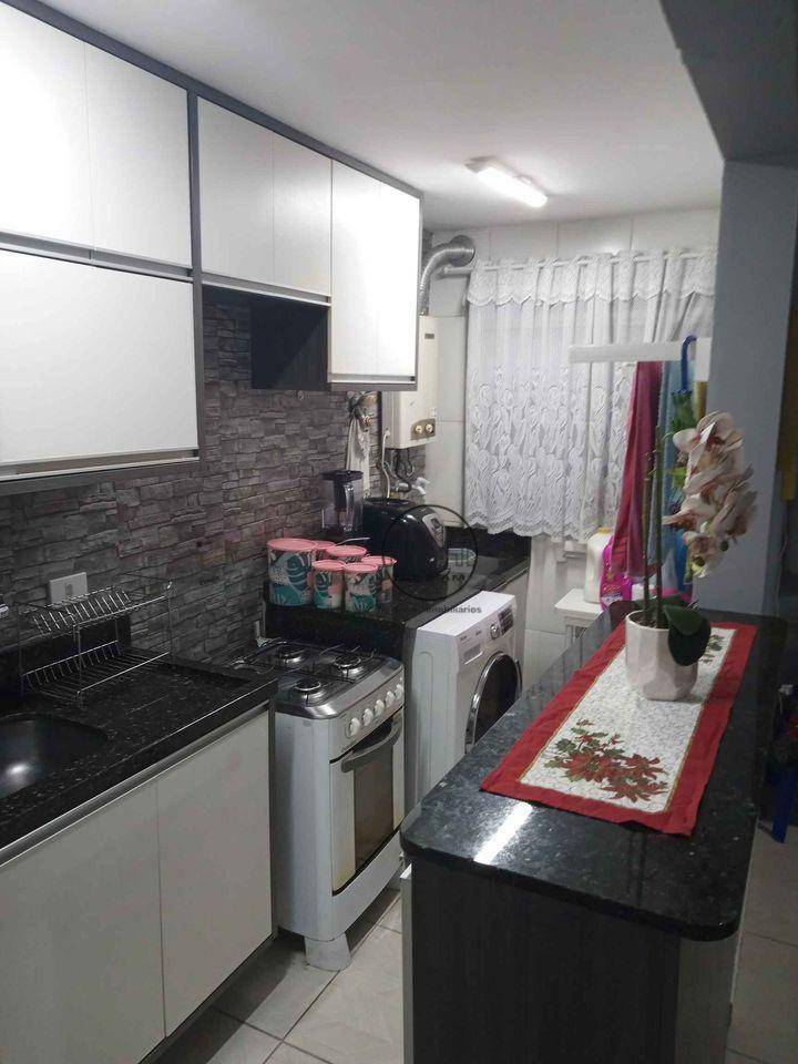 Apartamento à venda com 2 quartos, 45m² - Foto 4