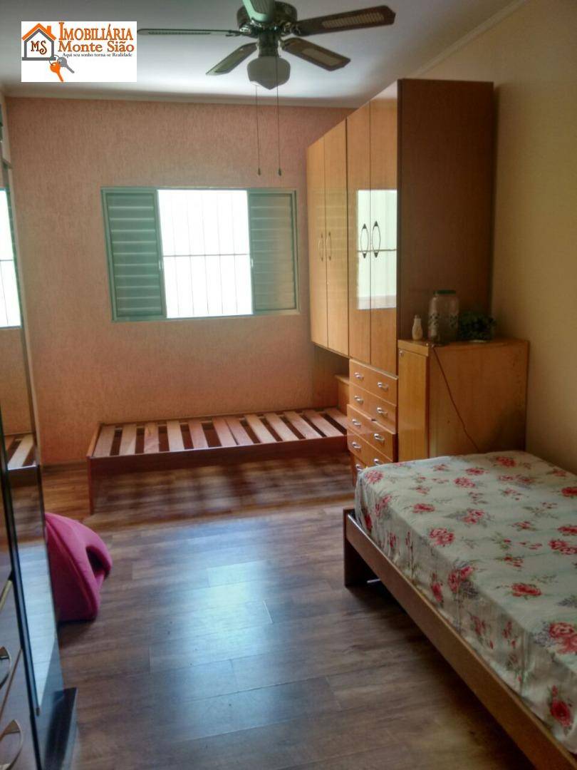 Casa à venda com 3 quartos, 200m² - Foto 10