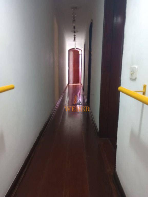 Sobrado à venda com 4 quartos, 200m² - Foto 20