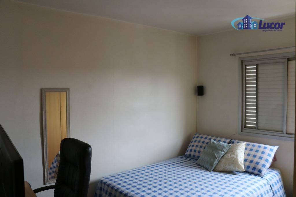 Apartamento à venda com 2 quartos, 60m² - Foto 12