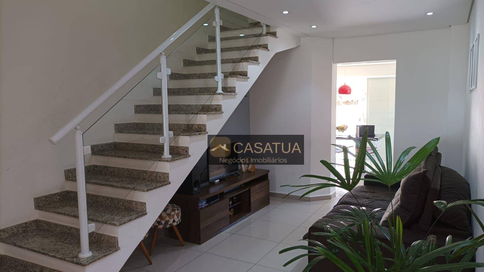 Casa à venda com 2 quartos, 79m² - Foto 2