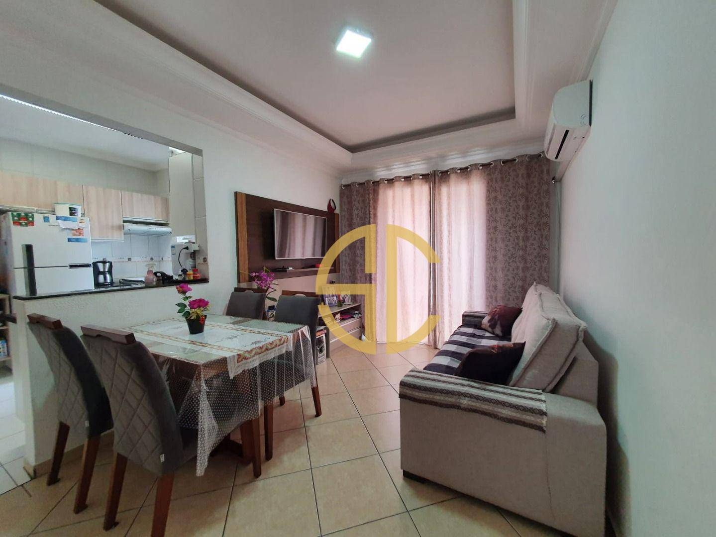 Apartamento à venda com 2 quartos, 65m² - Foto 1