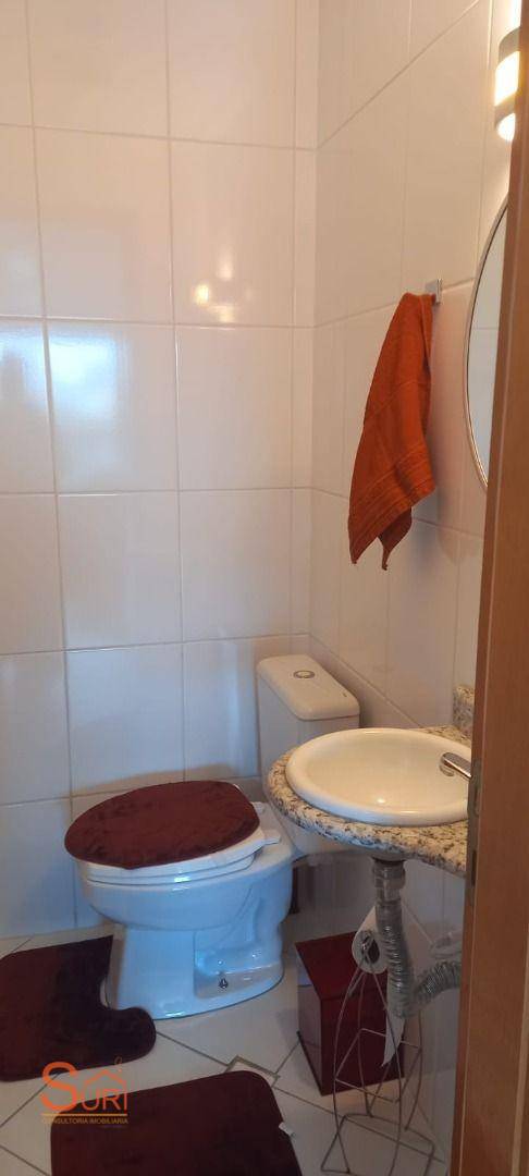 Apartamento à venda com 2 quartos, 70m² - Foto 18