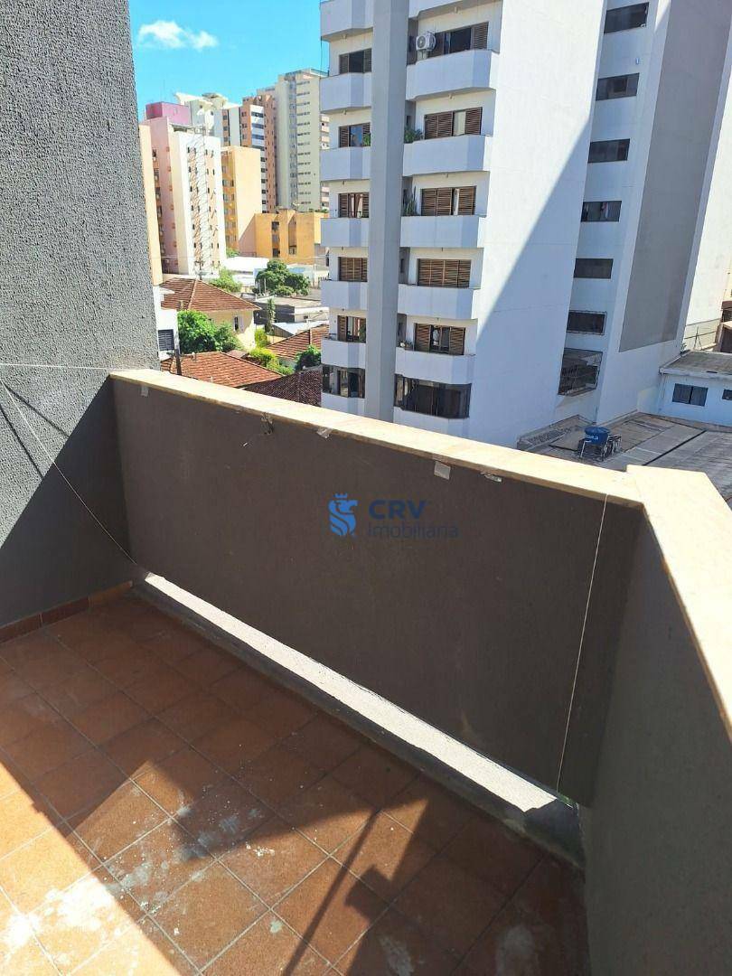 Apartamento à venda com 2 quartos, 64m² - Foto 2