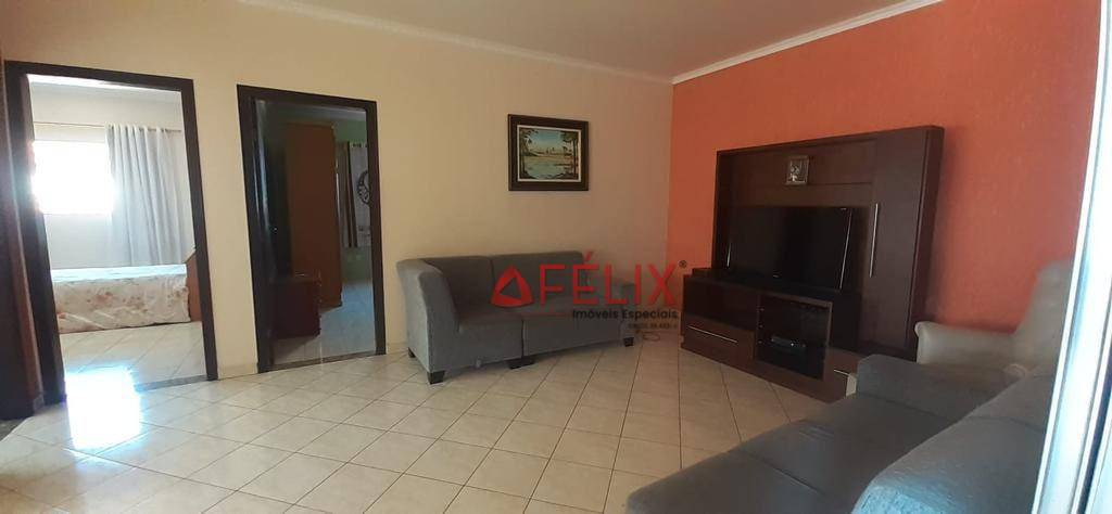 Sobrado à venda com 4 quartos, 349m² - Foto 3