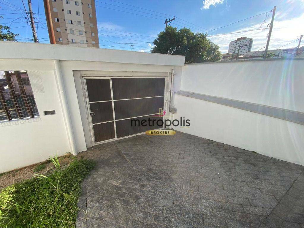 Casa para alugar com 3 quartos, 200m² - Foto 3