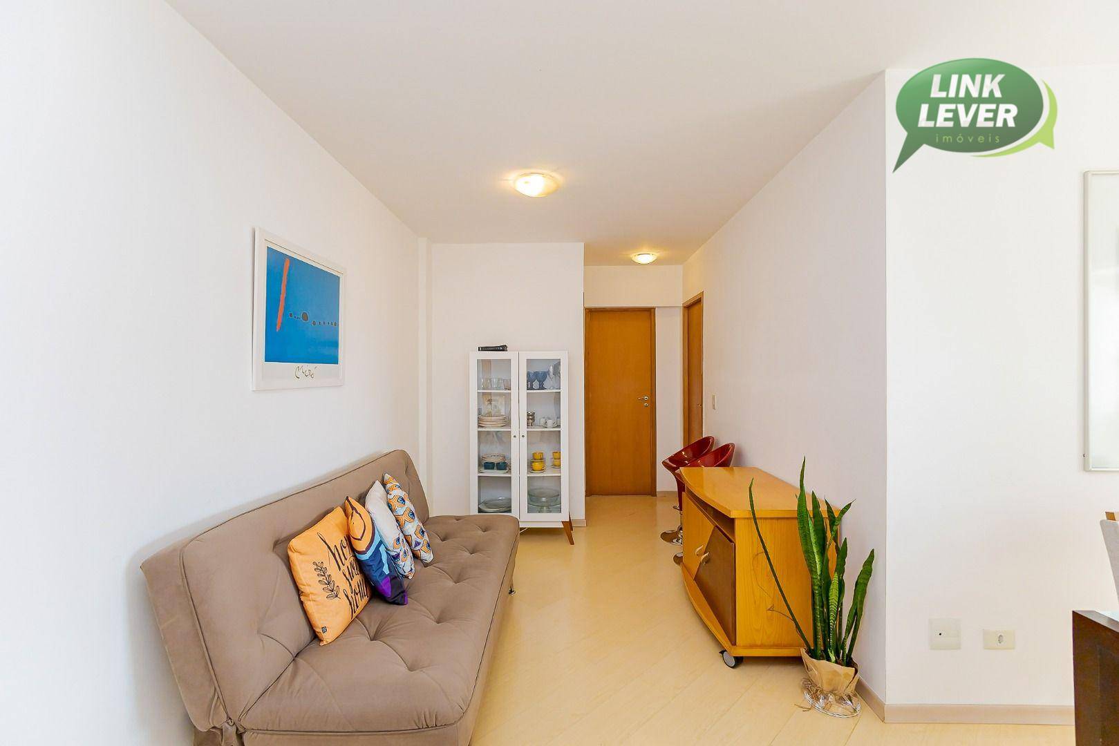 Apartamento à venda com 2 quartos, 67m² - Foto 16