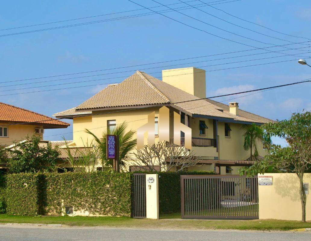 Casa à venda com 6 quartos, 300m² - Foto 6