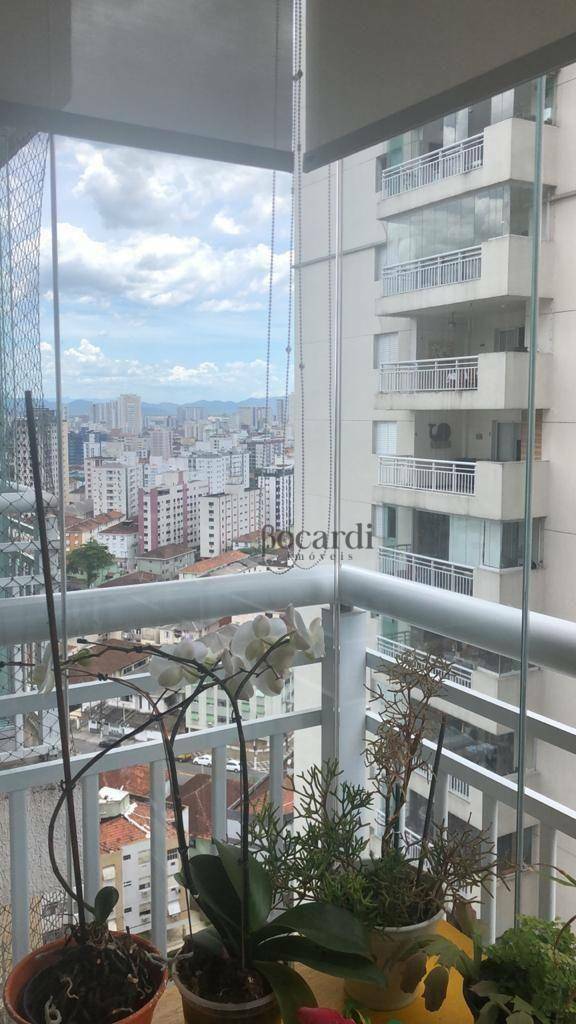 Apartamento à venda com 2 quartos, 64m² - Foto 2