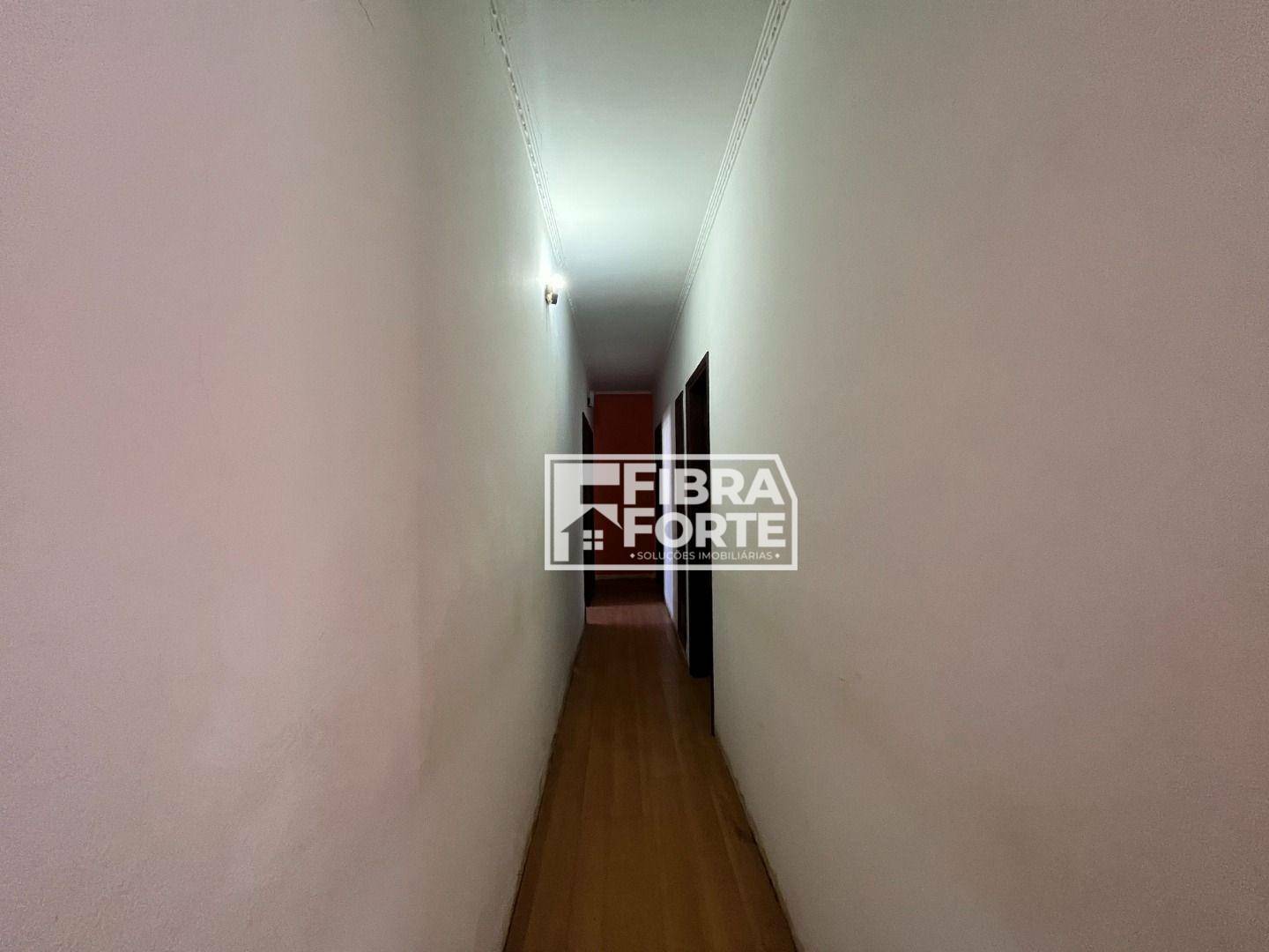 Casa à venda com 3 quartos, 140m² - Foto 14