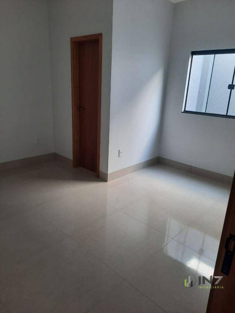 Casa à venda com 2 quartos, 103m² - Foto 11