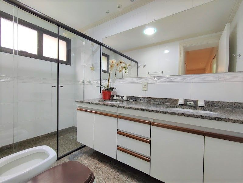 Apartamento à venda com 4 quartos, 250m² - Foto 21