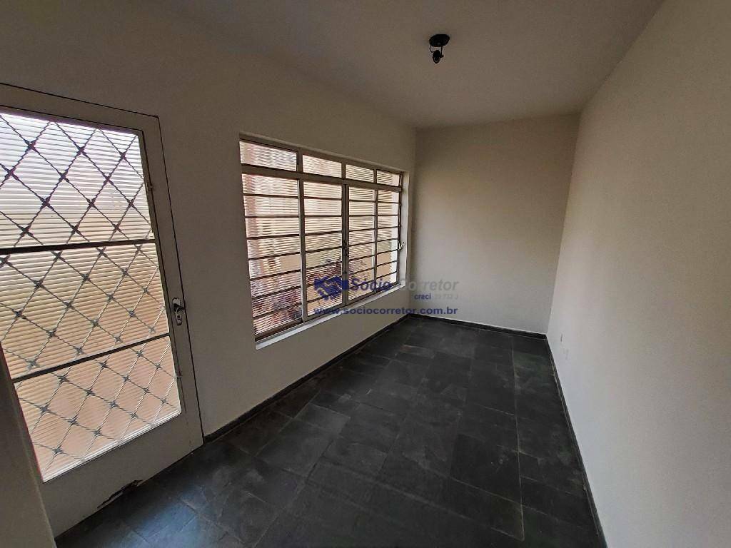 Casa à venda com 3 quartos, 444m² - Foto 31