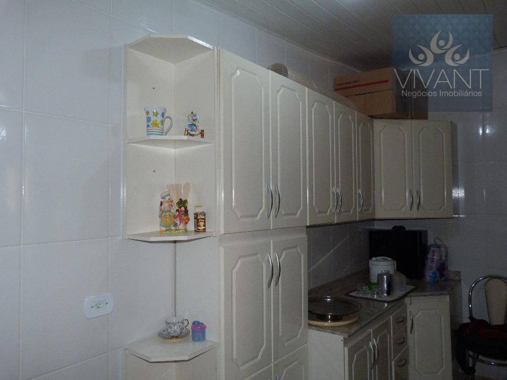 Casa à venda com 3 quartos, 224m² - Foto 9