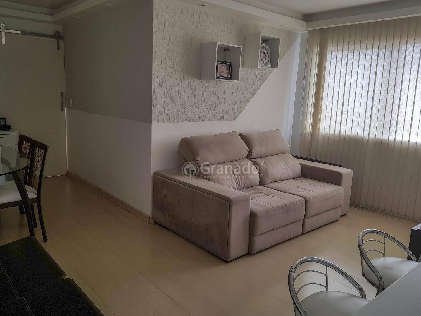 Apartamento à venda com 2 quartos, 68m² - Foto 10