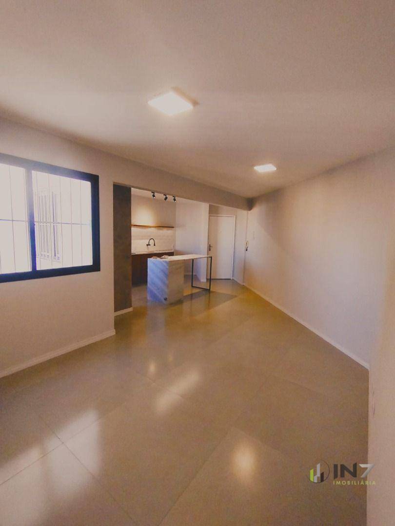 Apartamento à venda com 2 quartos, 55m² - Foto 9