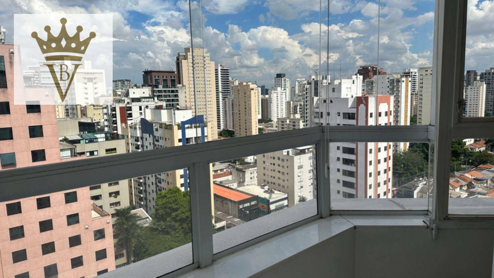 Cobertura à venda e aluguel com 3 quartos, 250m² - Foto 35