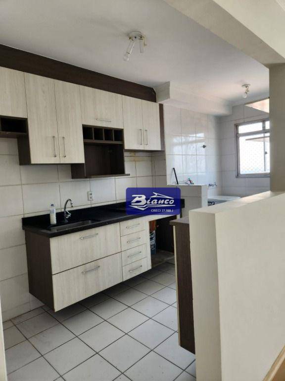 Apartamento à venda com 2 quartos, 59m² - Foto 18