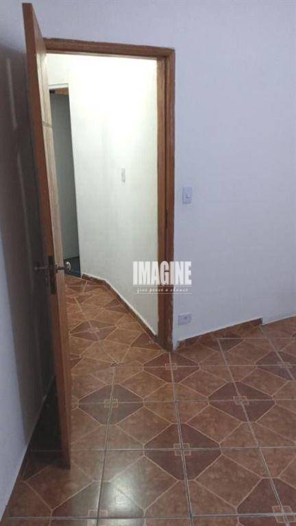 Sobrado à venda com 3 quartos, 147m² - Foto 8