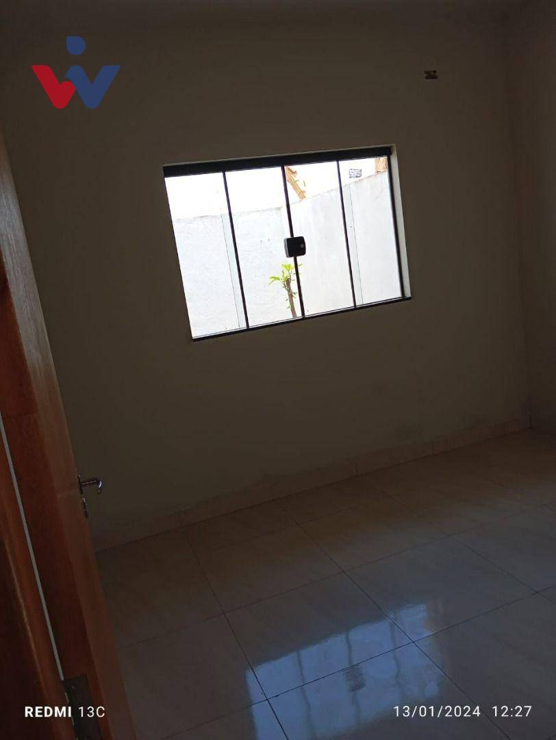 Casa à venda com 3 quartos, 70m² - Foto 12