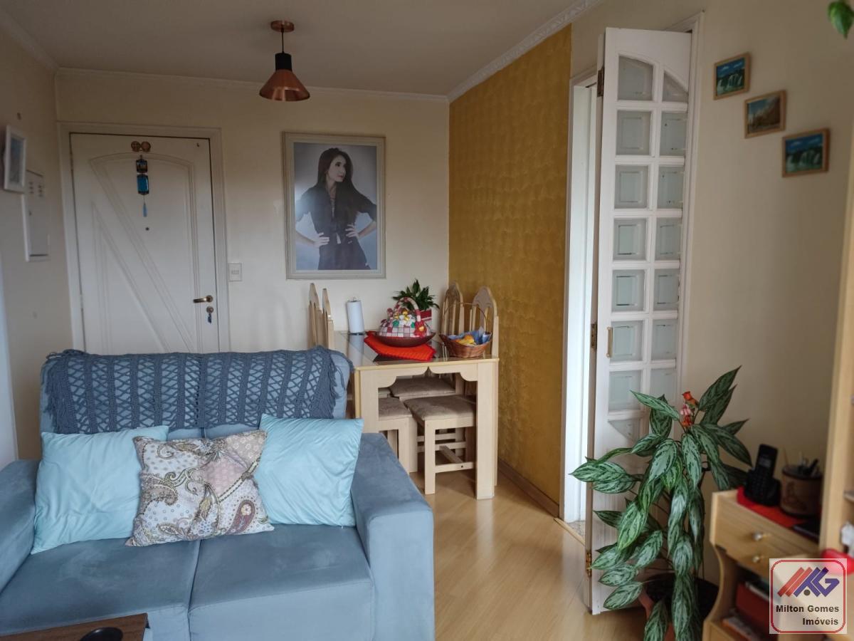 Apartamento à venda com 2 quartos, 50m² - Foto 3