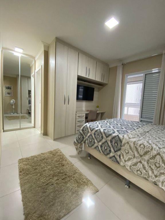 Apartamento à venda com 3 quartos, 136m² - Foto 12