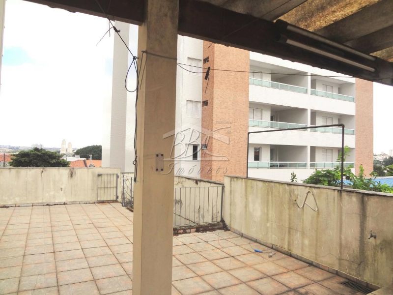 Casa à venda com 3 quartos, 250m² - Foto 25