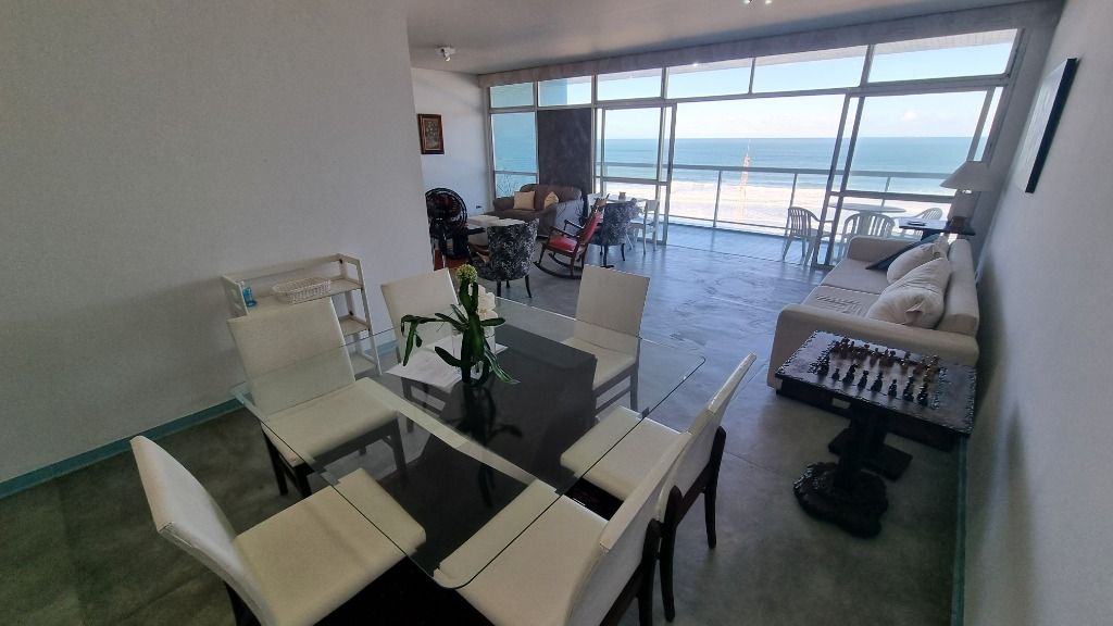 Apartamento à venda com 3 quartos, 198m² - Foto 7