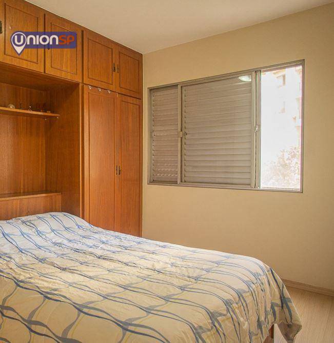 Apartamento à venda com 2 quartos, 60m² - Foto 7