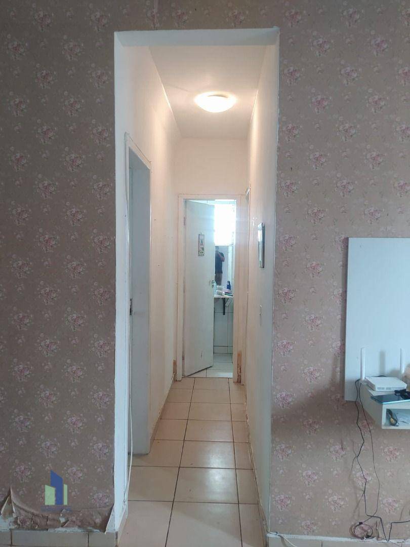 Apartamento à venda com 2 quartos, 52m² - Foto 15