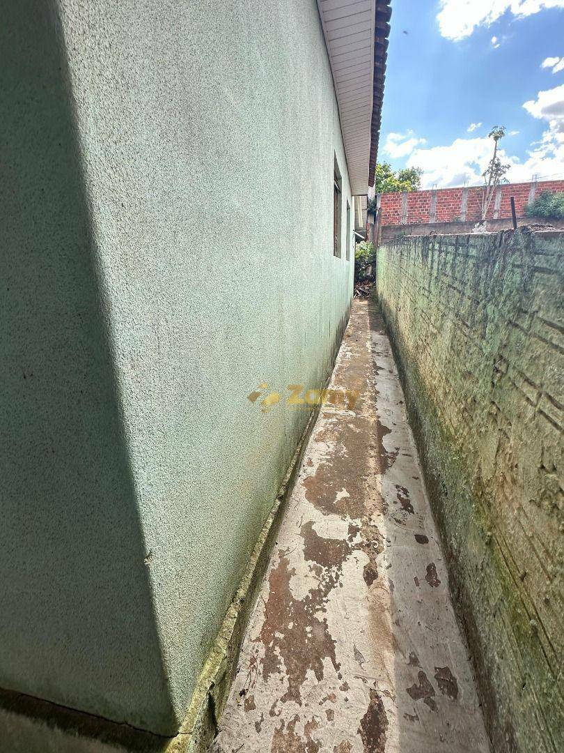 Casa à venda com 3 quartos, 325M2 - Foto 4