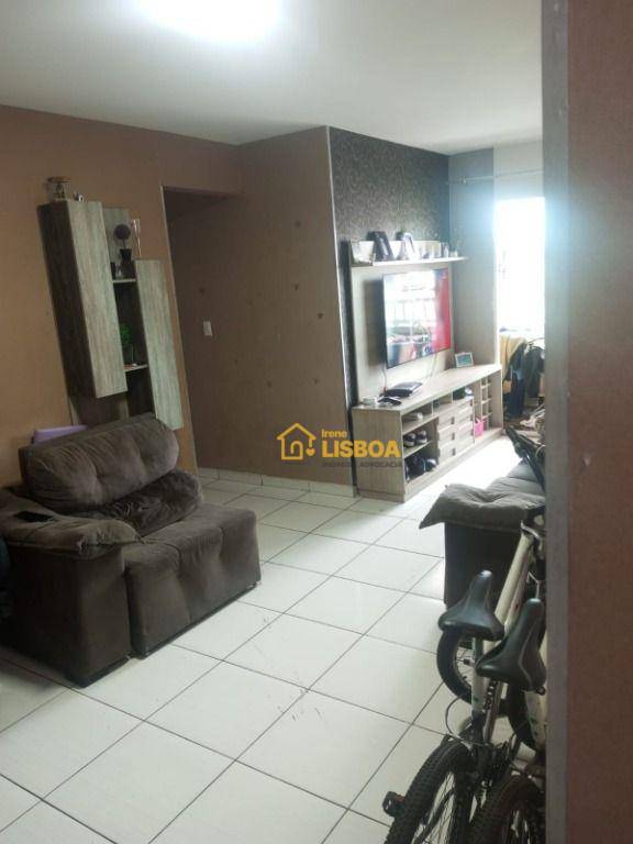 Apartamento à venda com 2 quartos, 66m² - Foto 4