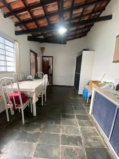 Casa à venda com 5 quartos, 172m² - Foto 3