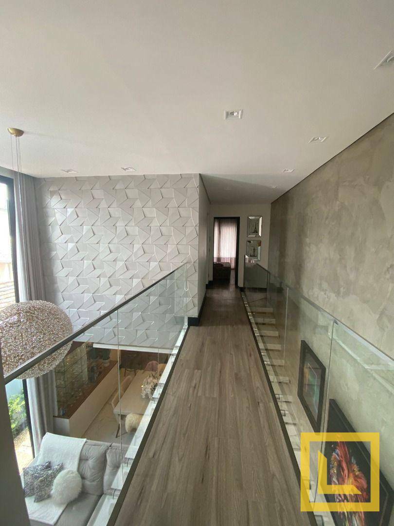 Sobrado à venda com 3 quartos, 206m² - Foto 18