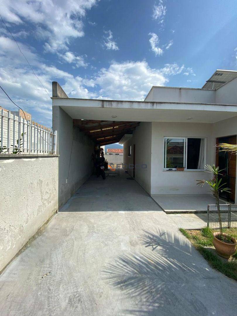 Casa à venda com 3 quartos, 104m² - Foto 12