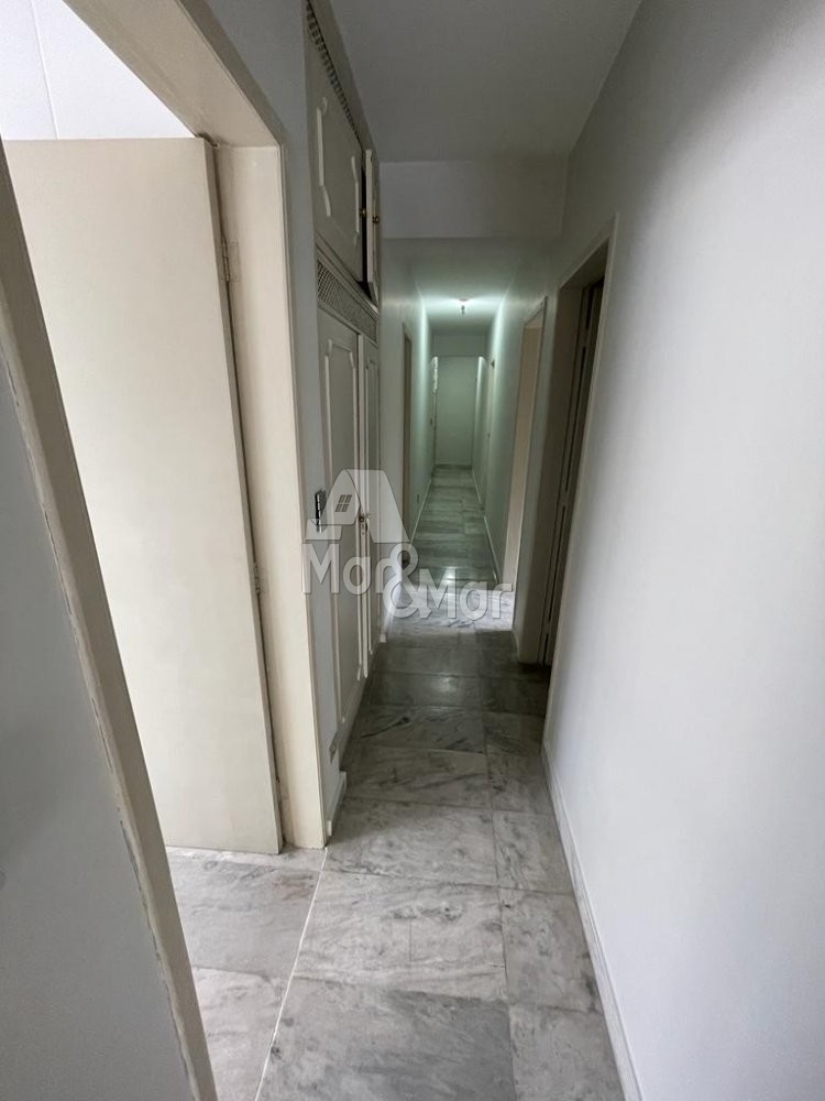 Apartamento à venda com 4 quartos, 240m² - Foto 8