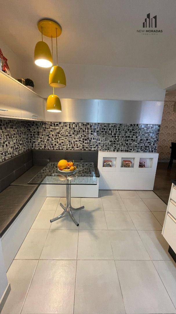 Apartamento à venda com 3 quartos, 183m² - Foto 9