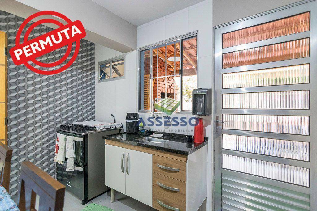 Casa à venda com 3 quartos, 226m² - Foto 18