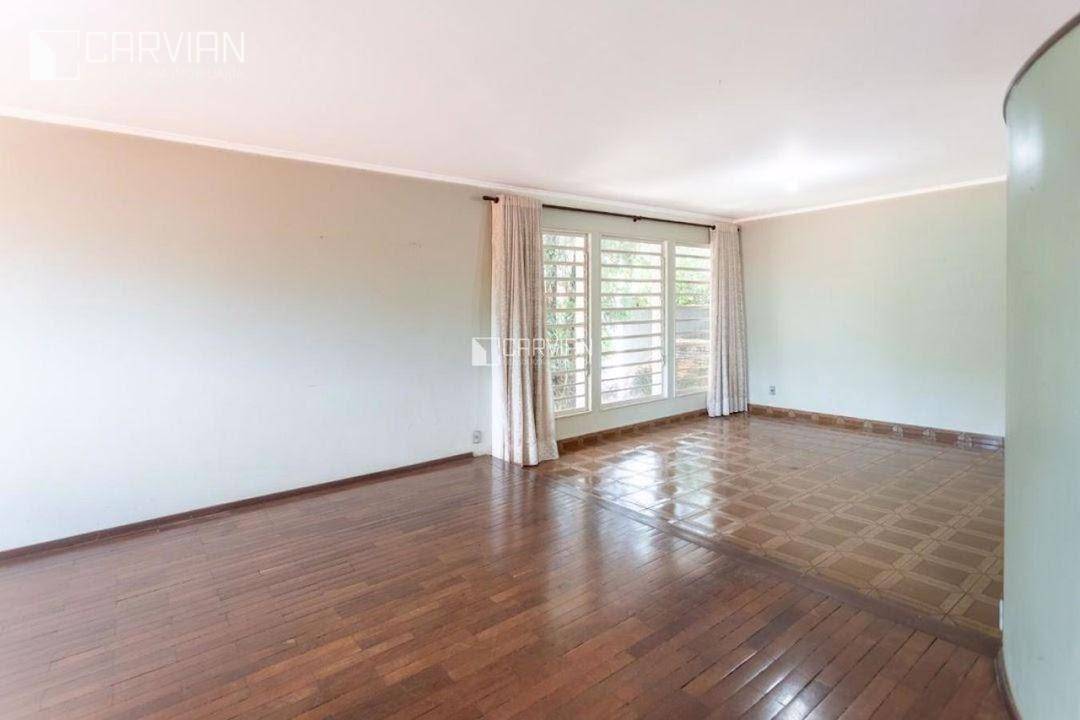 Casa à venda com 2 quartos, 378m² - Foto 11