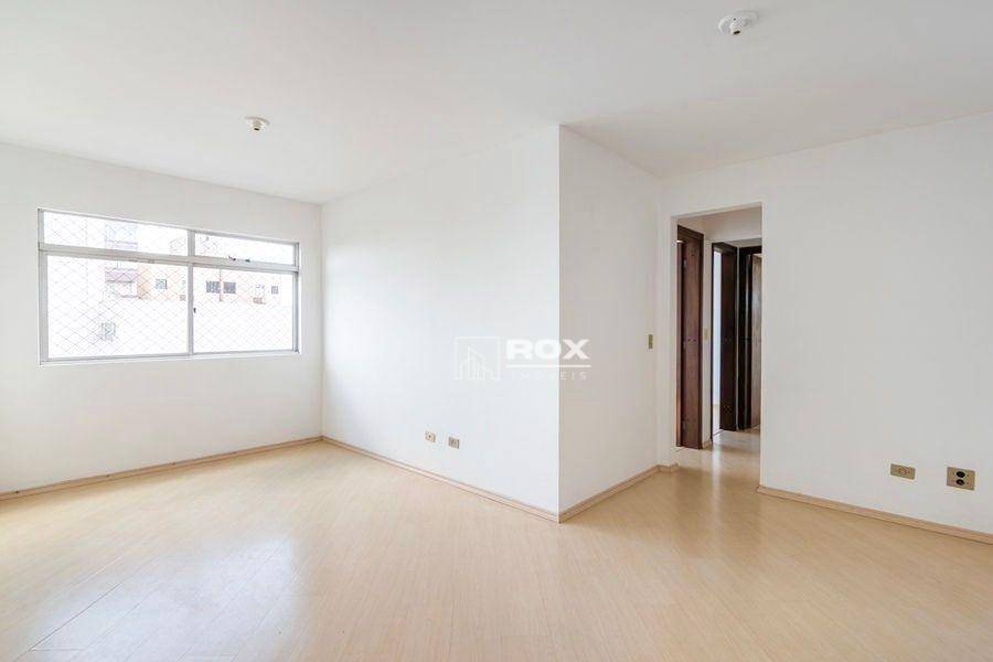 Apartamento à venda com 3 quartos, 70m² - Foto 4