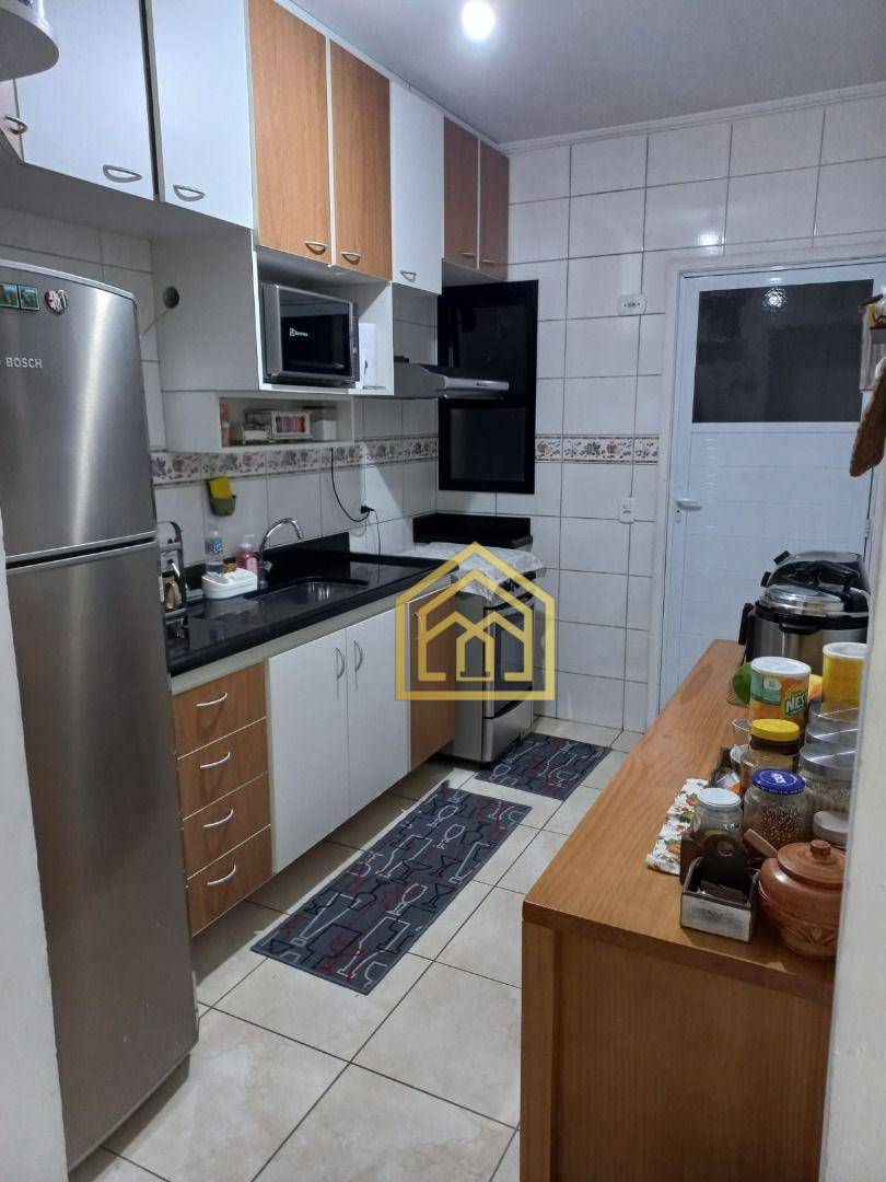 Apartamento à venda com 3 quartos, 78m² - Foto 7