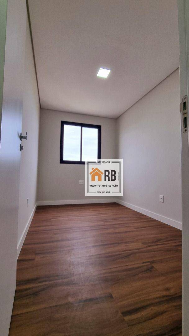 Apartamento para alugar com 3 quartos, 134M2 - Foto 28