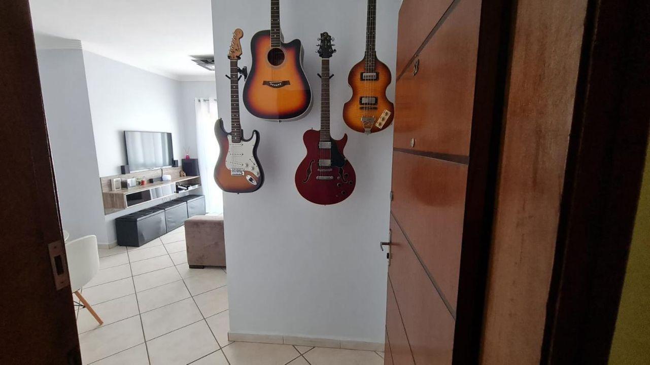 Apartamento à venda com 2 quartos, 64m² - Foto 7