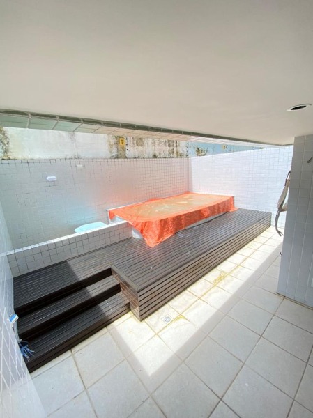 Apartamento à venda com 2 quartos, 60m² - Foto 2