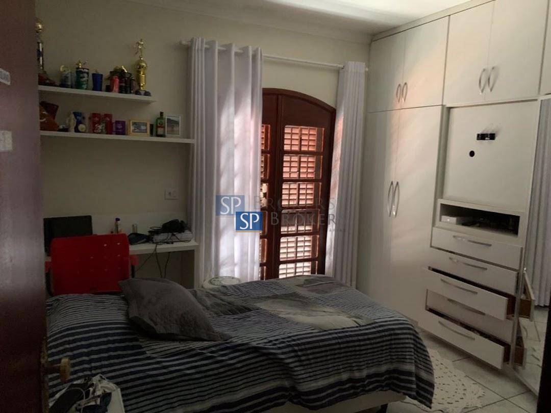 Casa à venda com 3 quartos, 289m² - Foto 17