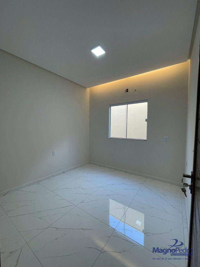 Casa à venda com 3 quartos, 96m² - Foto 9