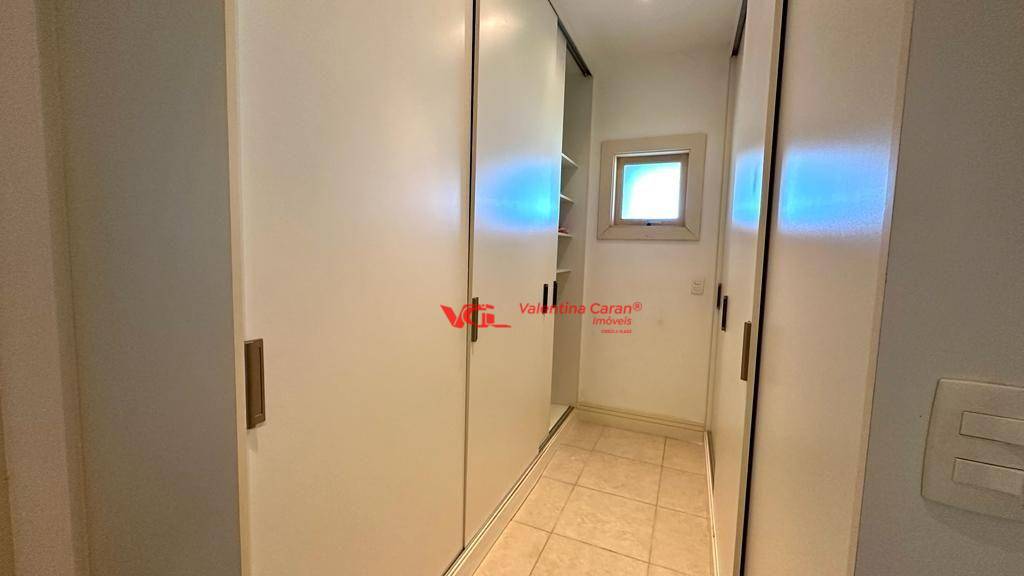 Chácara à venda com 5 quartos, 1010m² - Foto 35