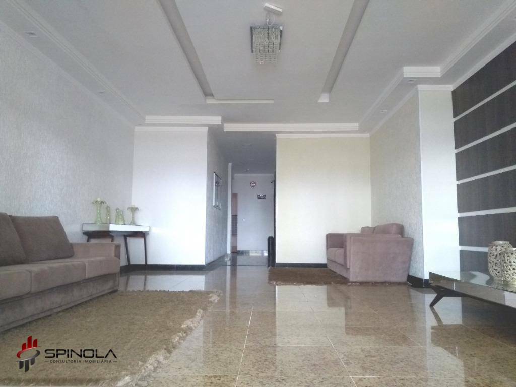 Apartamento à venda com 3 quartos, 206m² - Foto 15